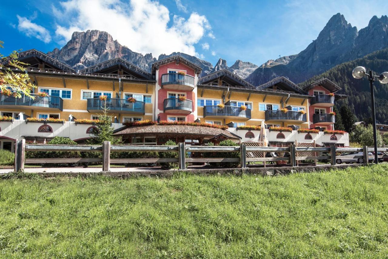 سان مارتينو دي ديكاسْتْرْ Sporting Aparthotel المظهر الخارجي الصورة