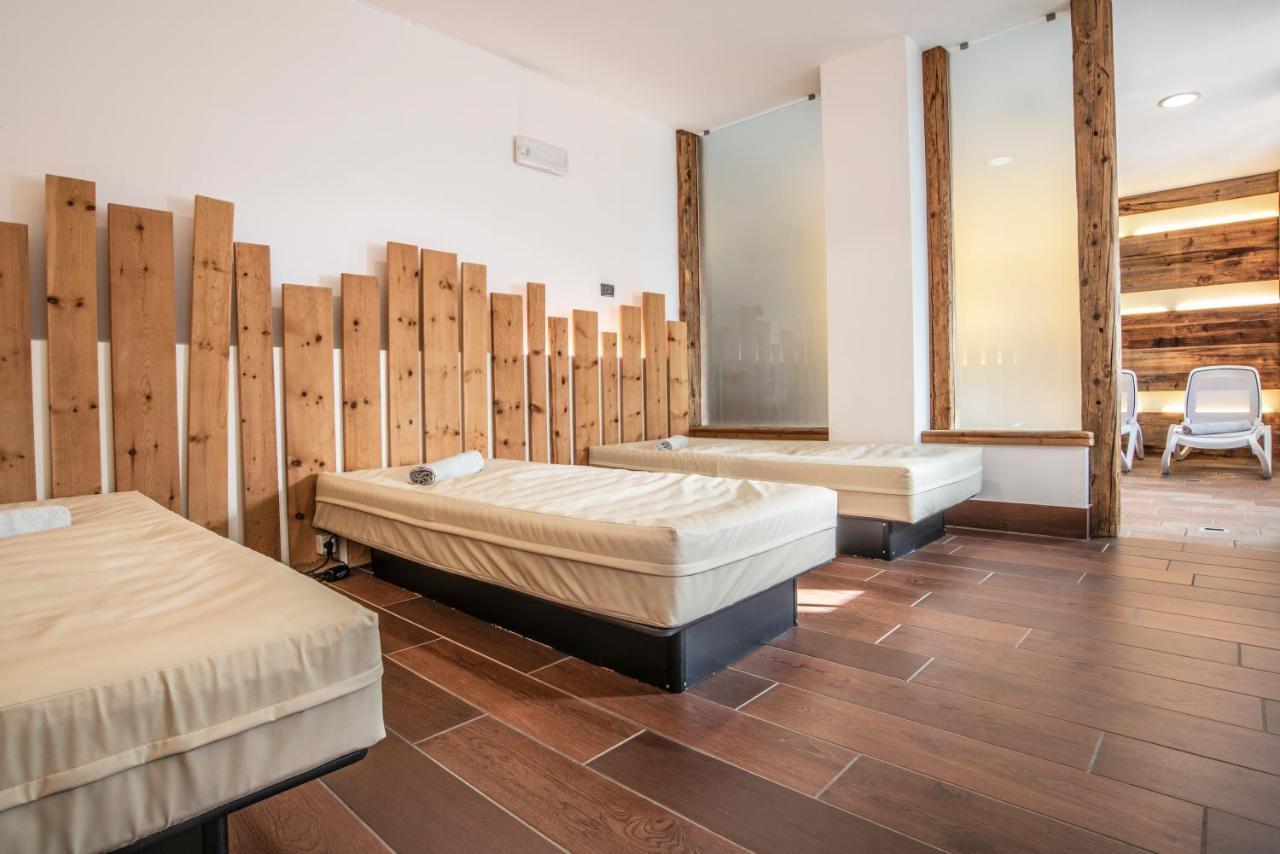 سان مارتينو دي ديكاسْتْرْ Sporting Aparthotel المظهر الخارجي الصورة
